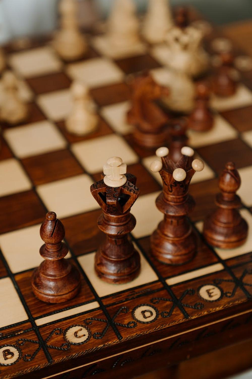 chess_pieces_on_chess_board