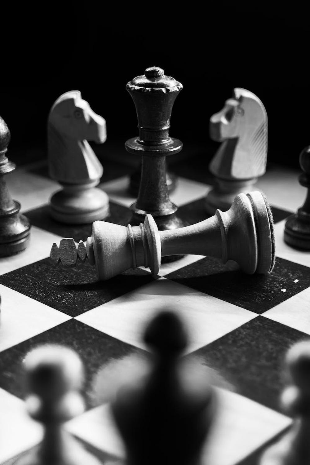 grayscale_photography_of_chessboard_game